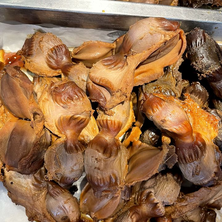 郭师卤味每天现卤现卖：卤鸭胗